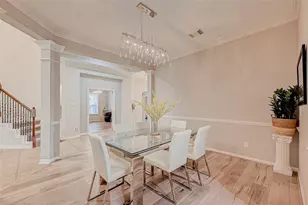 14227 Hawkesbury Ct, Sugar Land, TX 77498 - Photo 5