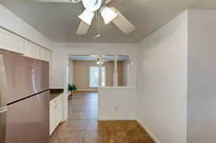 1113 W Flamingo Dr, Seabrook, TX 77586 - Photo 9