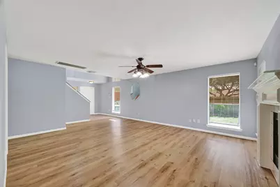 3608 Lochmoor Lane, Pearland, TX 77581 - Photo 9