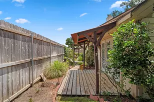 1513 Beaconshire Rd, Houston, TX 77077 - Photo 47
