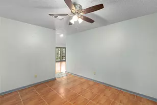 1513 Beaconshire Rd, Houston, TX 77077 - Photo 19