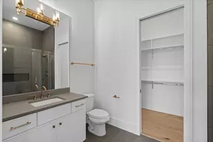 8553 Western Dr, Houston, TX 77055 - Photo 11