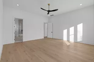 8553 Western Dr, Houston, TX 77055 - Photo 33