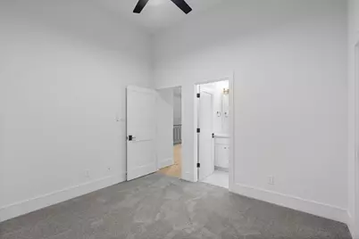 8553 Western Drive, Houston, TX 77055 - Photo 45