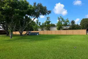 5620 County Rd 166, Alvin, TX 77511 - Photo 39