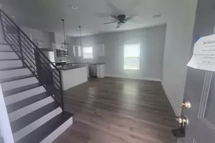 6916 Tommye St, Houston, TX 77028 - Photo 7