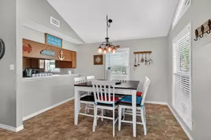 1941 Bayview Dr, Palacios, TX 77465 - Photo 11