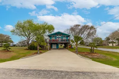 1941 Bayview Drive, Palacios, TX 77465 - Photo 33