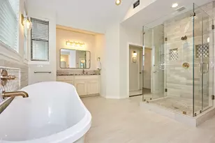 110 E Detering St, Houston, TX 77007 - Photo 21