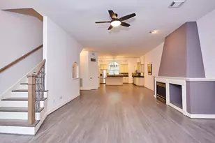 110 E Detering St, Houston, TX 77007 - Photo 5