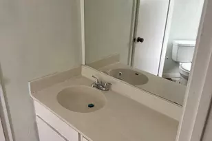 7901 Cambridge St, Houston, TX 77054 - Photo 7