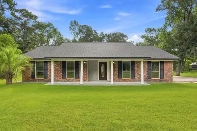 18813 Woodridge Drive, Conroe, TX 77302 - Photo 1