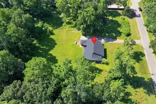 18813 Woodridge Dr, Conroe, TX 77302 - Photo 47