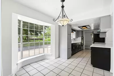 18813 Woodridge Drive, Conroe, TX 77302 - Photo 17