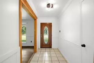 18813 Woodridge Dr, Conroe, TX 77302 - Photo 9