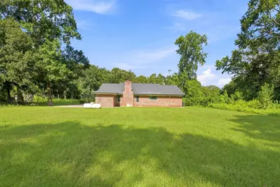 18813 Woodridge Drive, Conroe, TX 77302 - Photo 37
