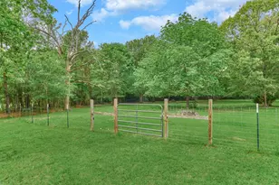 88 Piney Point Rd, Huntsville, TX 77340 - Photo 15