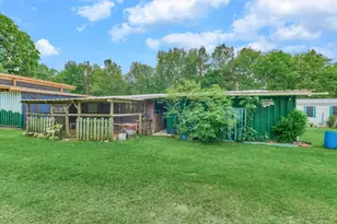 88 Piney Point Rd, Huntsville, TX 77340 - Photo 11