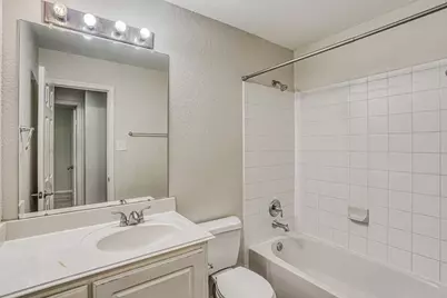 2219 Diamond Crest Drive, Houston, TX 77489 - Photo 15