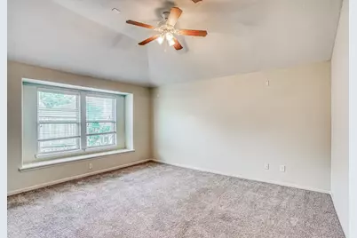 2219 Diamond Crest Drive, Houston, TX 77489 - Photo 9