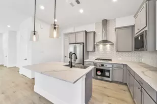 3220 Royal Oaks Holw Ln, Houston, TX 77082 - Photo 9