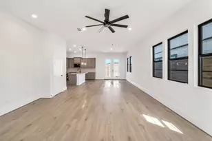 3220 Royal Oaks Holw Ln, Houston, TX 77082 - Photo 5