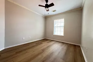 6926 Hearthside Dr, Sugar Land, TX 77479 - Photo 29