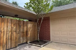 6926 Hearthside Dr, Sugar Land, TX 77479 - Photo 33