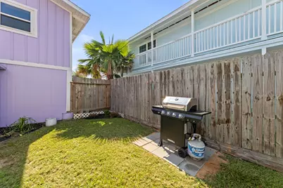 4021 Las Palmas Street, Galveston, TX 77554 - Photo 19