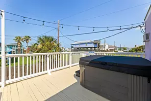 4021 Las Palmas St, Galveston, TX 77554 - Photo 17