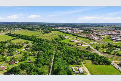 515 Off Spur, Navasota, TX 77868 - Photo 5