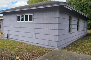 5703 Belneath St, Houston, TX 77033 - Photo 3