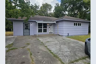 5703 Belneath Street, Houston, TX 77033 - Photo 17