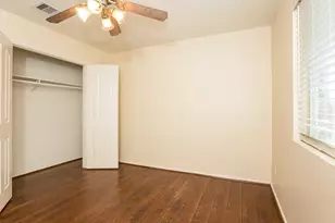 19811 Whispering Hollow Ln, Katy, TX 77449 - Photo 5
