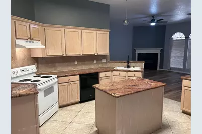 12007 Viola Court, Pinehurst, TX 77362 - Photo 7