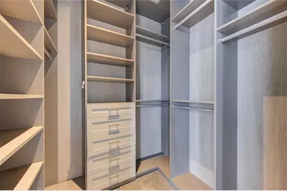 1409 Post Oak Boulevard #1003, Houston, TX 77056 - Photo 15