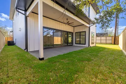 6534 Westview Drive, Houston, TX 77055 - Photo 23