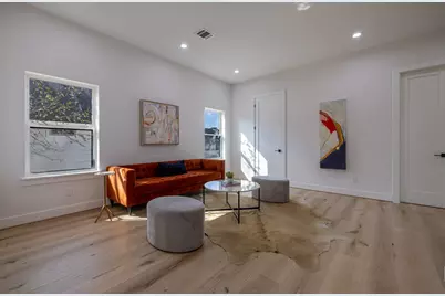 6534 Westview Drive, Houston, TX 77055 - Photo 15