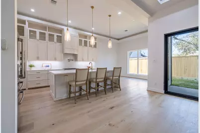 6534 Westview Drive, Houston, TX 77055 - Photo 9