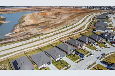 13513 Bonita Island Way, Texas City, TX 77568 - Photo 27