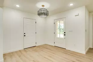 501 Elm St, Lake Jackson, TX 77566 - Photo 7