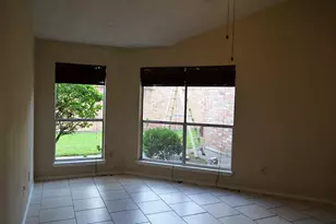 1922 Chattaroy Pl, Sugar Land, TX 77478 - Photo 9