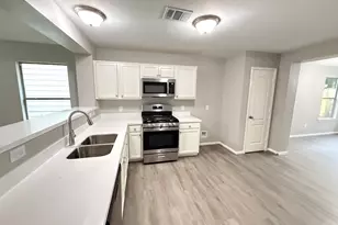 11839 Madison Oak St, Houston, TX 77038 - Photo 9