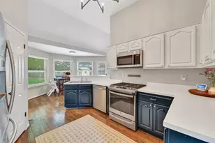 1312 Osborne Dr, Friendswood, TX 77546 - Photo 9