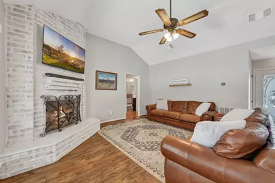 1312 Osborne Drive, Friendswood, TX 77546 - Photo 5