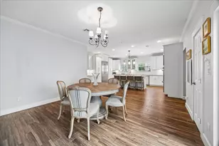 14128 Cardinal Ln, Houston, TX 77079 - Photo 11