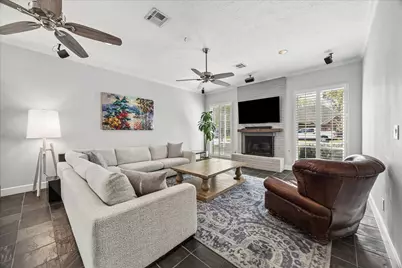 14128 Cardinal Lane, Houston, TX 77079 - Photo 9