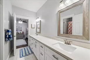 14128 Cardinal Ln, Houston, TX 77079 - Photo 25