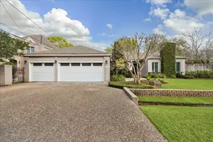 14128 Cardinal Ln, Houston, TX 77079 - Photo 31