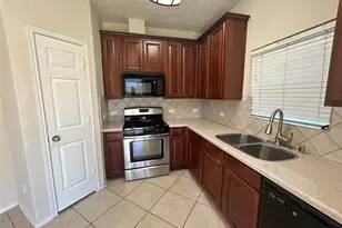 14027 Blackfoot Trail Run, Cypress, TX 77429 - Photo 9